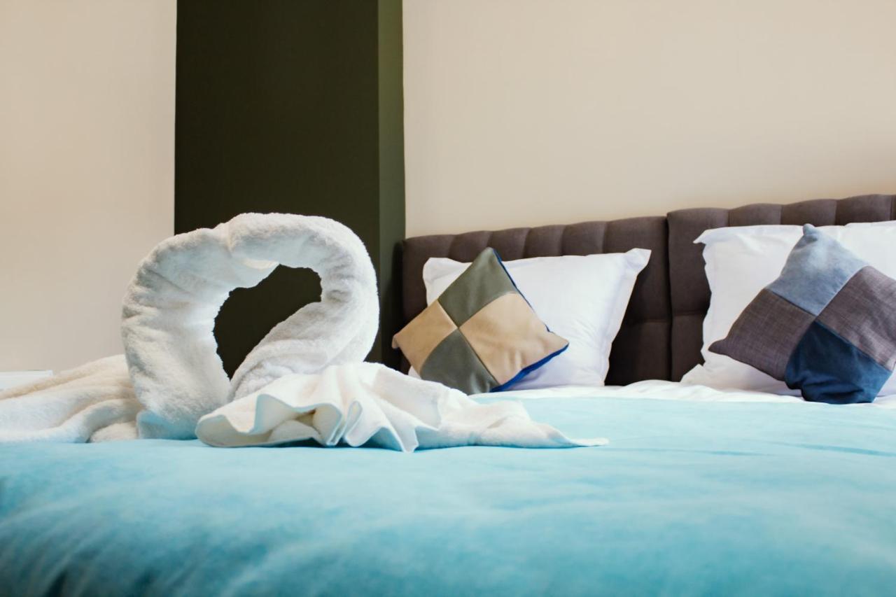 ספרבה בניה Guesthouse The Rock מראה חיצוני תמונה
